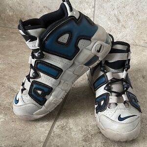Big Kid's Nike Air More Uptempo Lt Iron Ore/Industrial Blue (FJ1387 001) -4.5